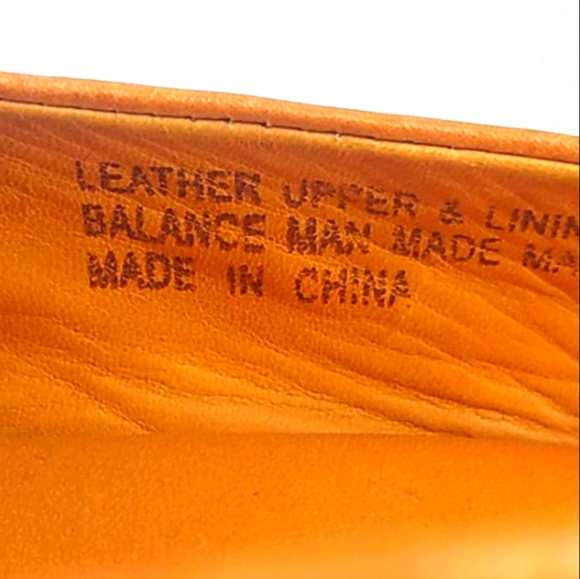 Kork-Ease Carmel Leather Flowered "4 Platform Slings - Picture 8 of 11